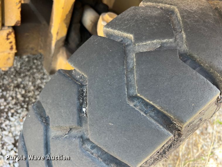 image for item DR5661 Caterpillar 494R  forklift