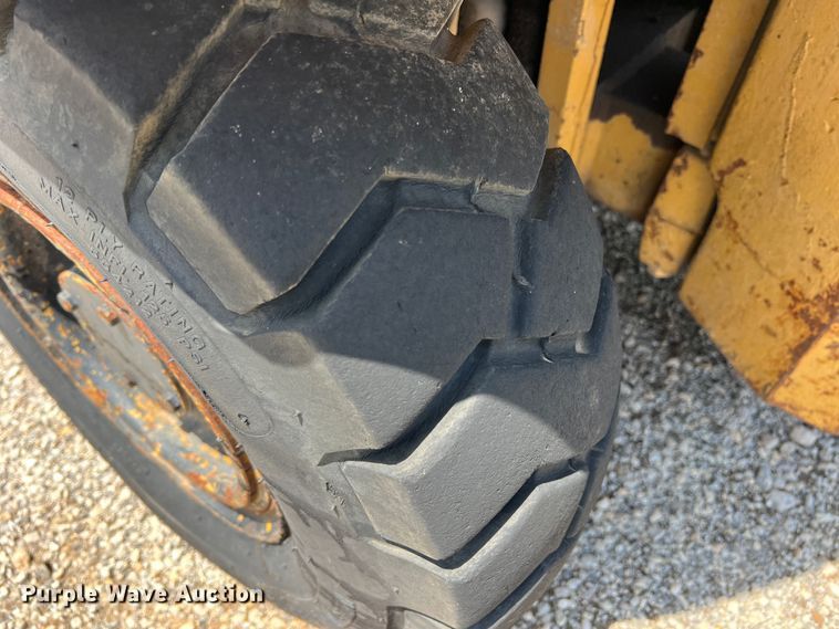 image for item DR5661 Caterpillar 494R  forklift