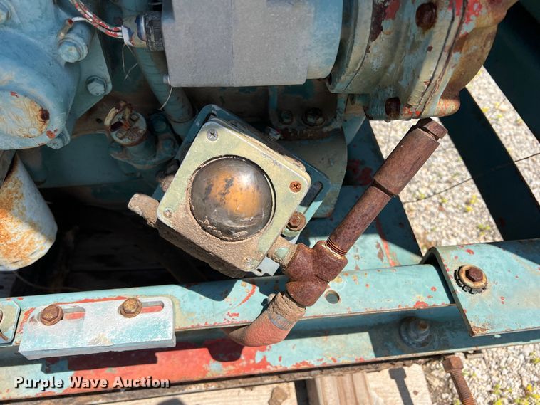 image for item DR5662 Waukesha  engine