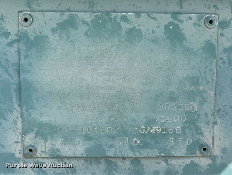 image for item DR5662 Waukesha  engine