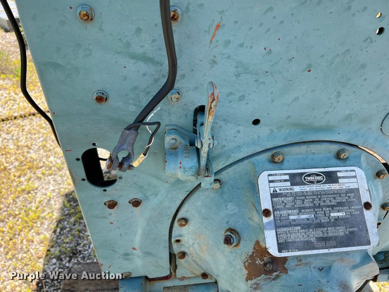 image for item DR5662 Waukesha  engine