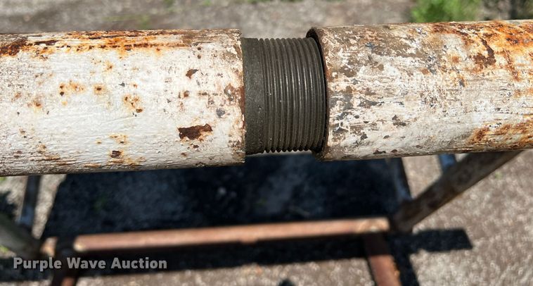 image for item DR5667 (2) bailers