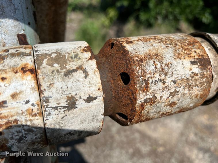 image for item DR5667 (2) bailers