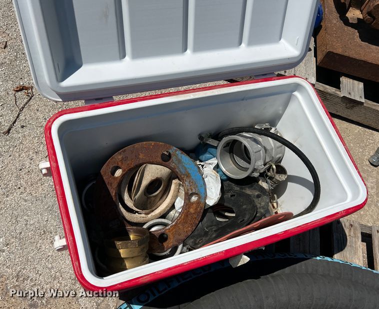 image for item DR5668 (2) pumps