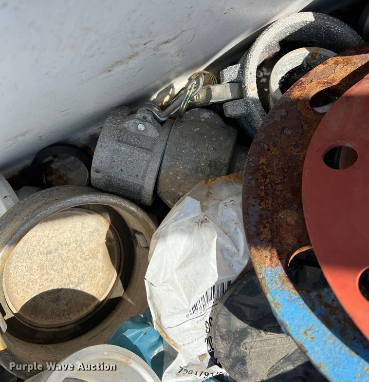 image for item DR5668 (2) pumps