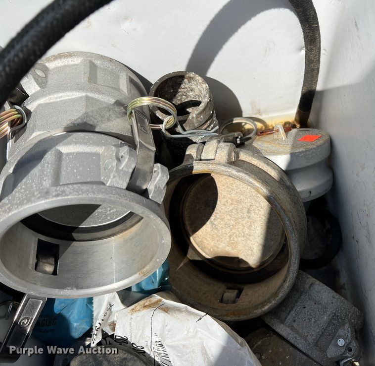 image for item DR5668 (2) pumps