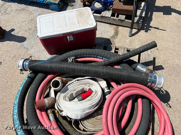 image for item DR5668 (2) pumps