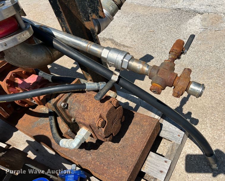 image for item DR5668 (2) pumps