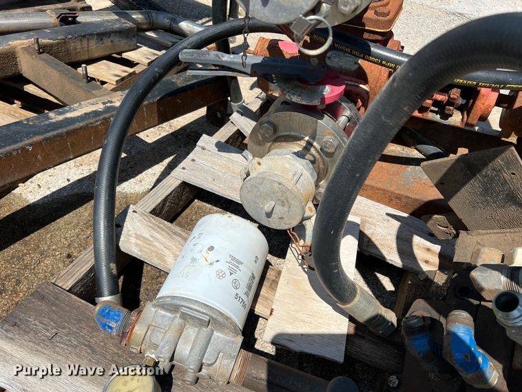 image for item DR5668 (2) pumps