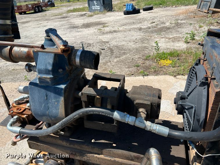 image for item DR5668 (2) pumps