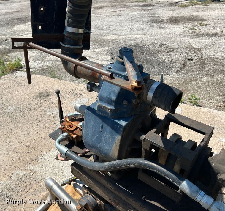 image for item DR5668 (2) pumps