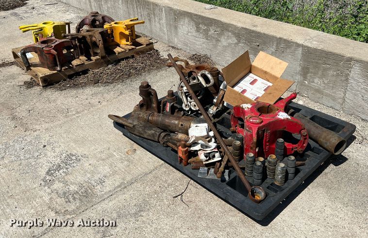 image for item DR5671 Tools