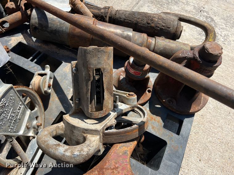 image for item DR5671 Tools