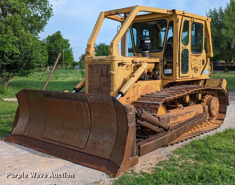 image for item DR6959 Dresser TD15C  dozer