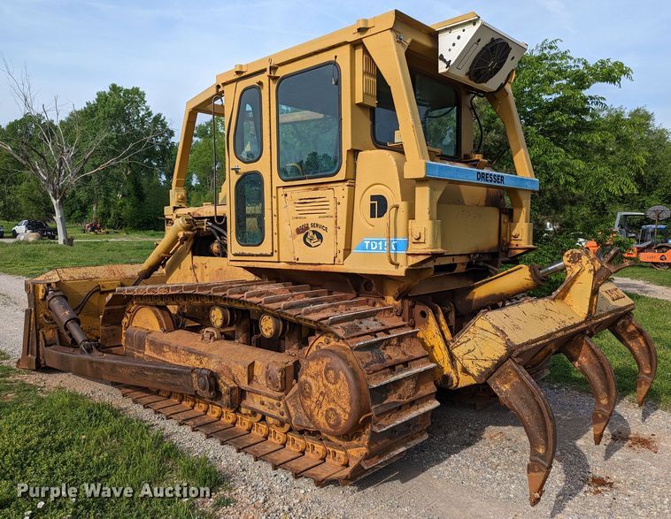 image for item DR6959 Dresser TD15C  dozer