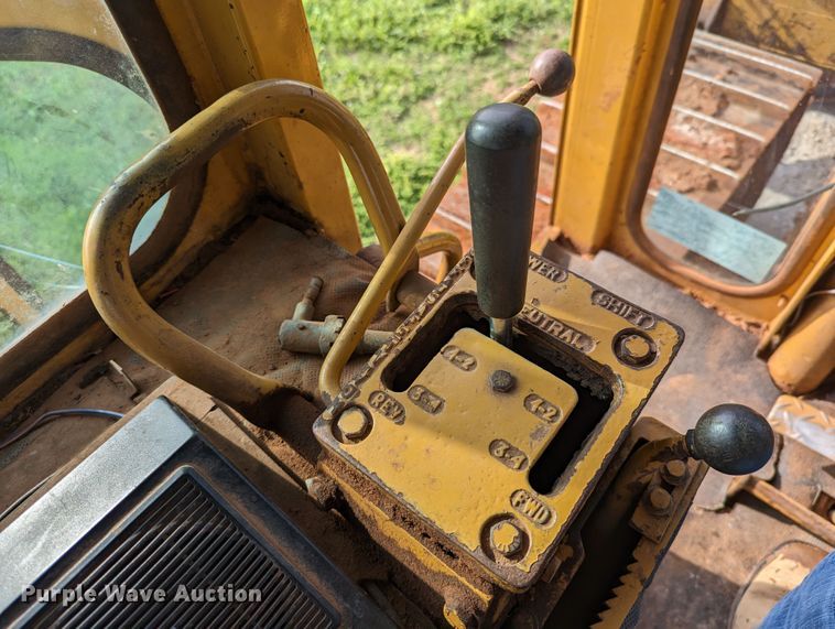 image for item DR6959 Dresser TD15C  dozer