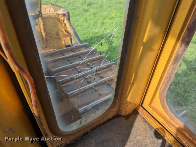 image for item DR6959 Dresser TD15C  dozer