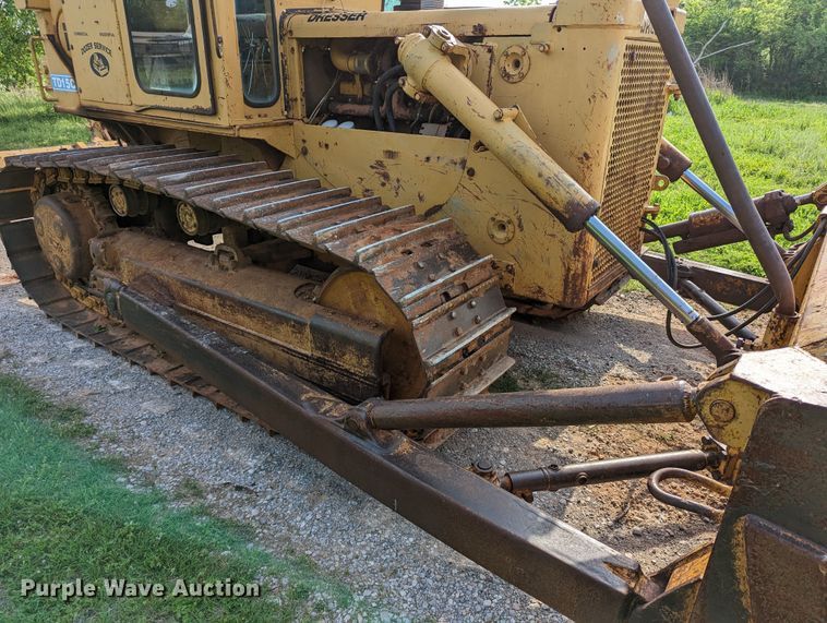 image for item DR6959 Dresser TD15C  dozer