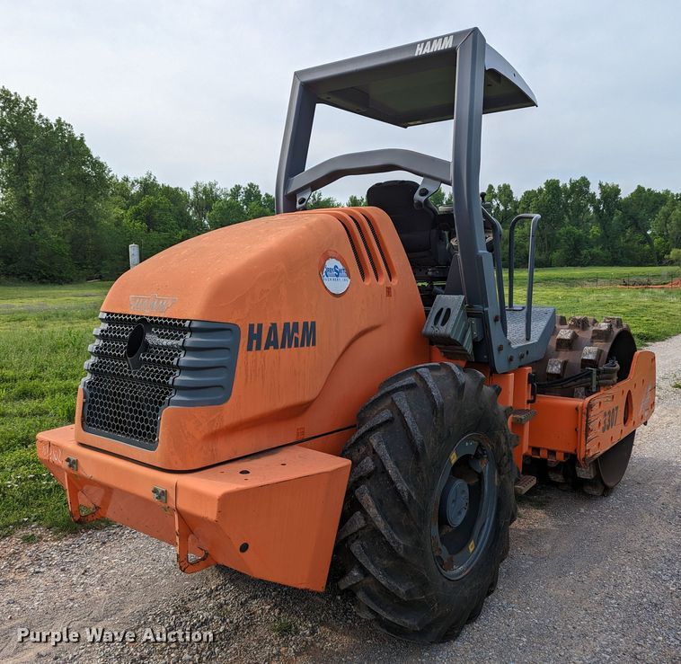 image for item DR6960 2012 Hamm 3307P  single drum vibratory roller