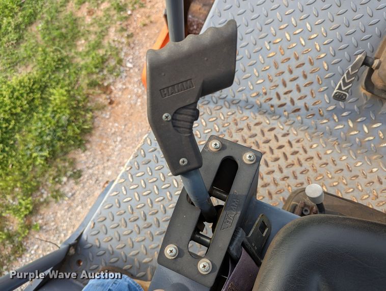 image for item DR6960 2012 Hamm 3307P  single drum vibratory roller