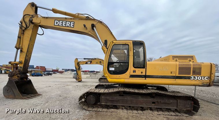 image for item DR7446 2000 John Deere 330LC  excavator