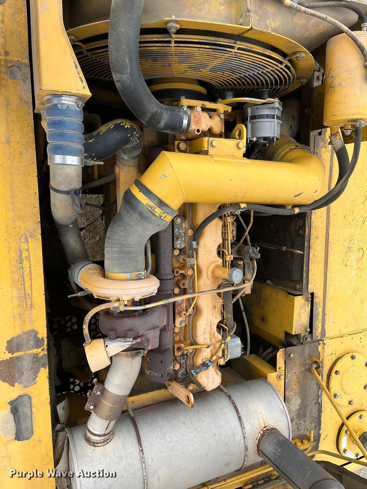 image for item DR7446 2000 John Deere 330LC  excavator