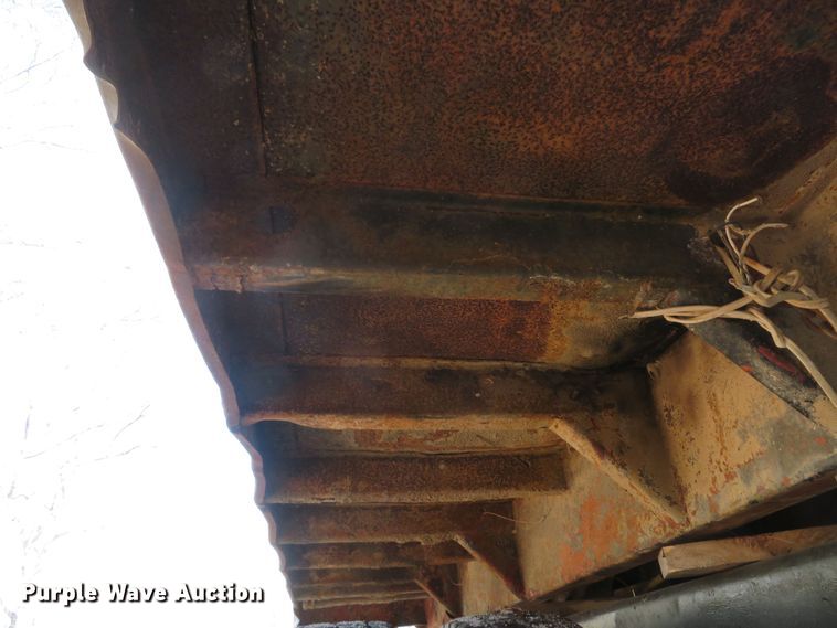 image for item FB9825 1979 Mack DM606  dump truck