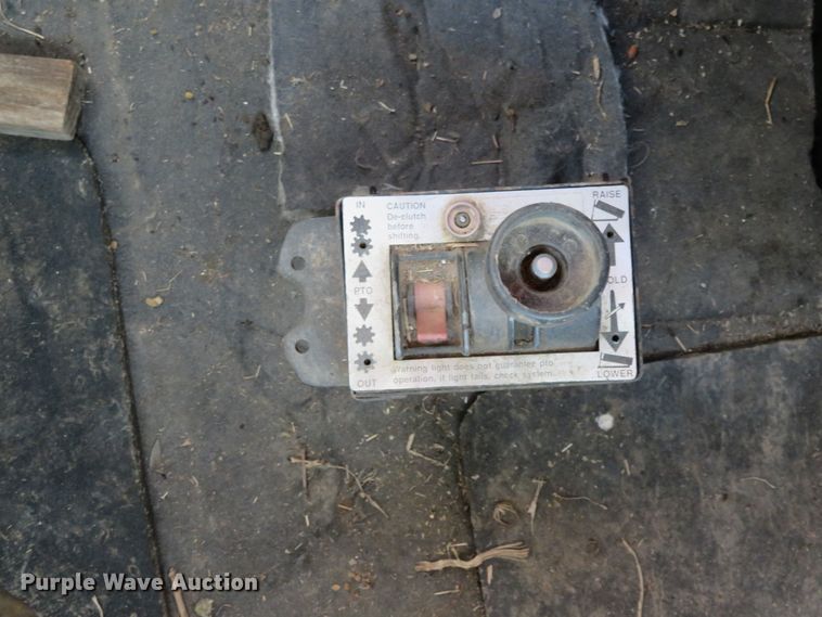 image for item FB9825 1979 Mack DM606  dump truck