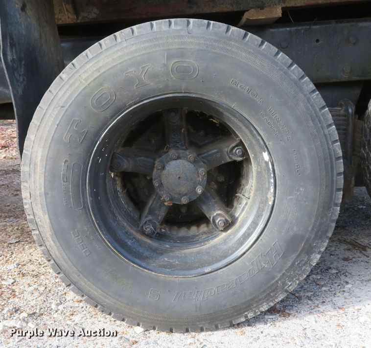 image for item FB9825 1979 Mack DM606  dump truck