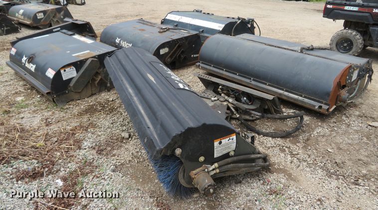 image for item FB9844 (5) skid steer attachments