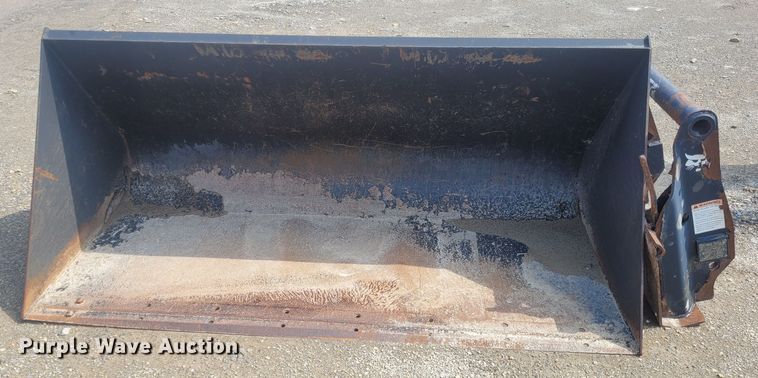 image for item FC9210 90" W skid steer bucket