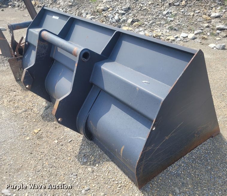 image for item FC9210 90" W skid steer bucket