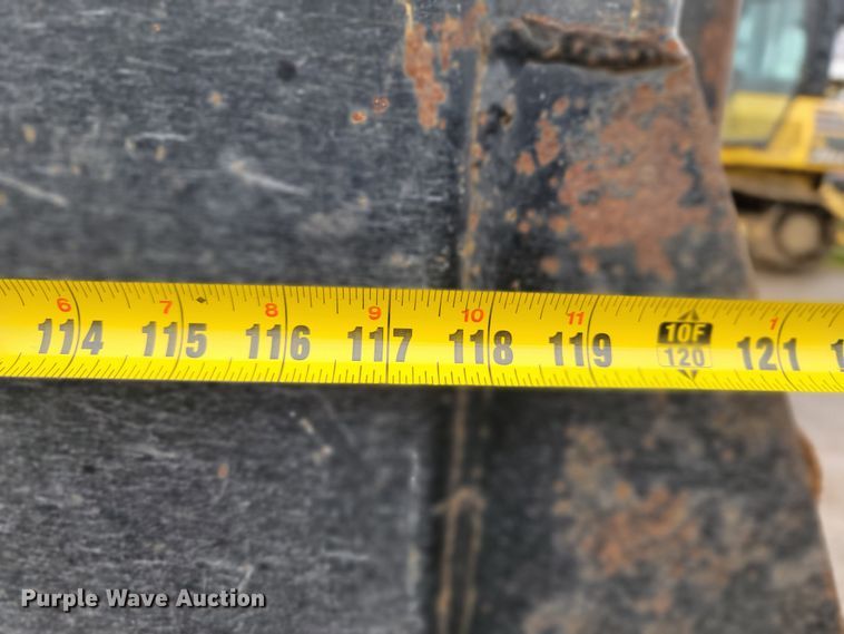 image for item HG9442 2003 GMC C7500  dump truck