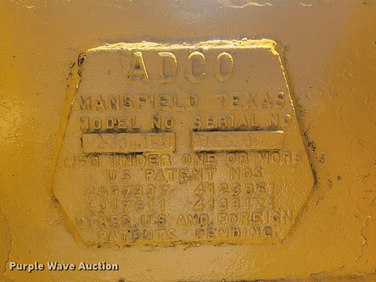 image for item II9006 Hensley M260H180  30" W excavator bucket