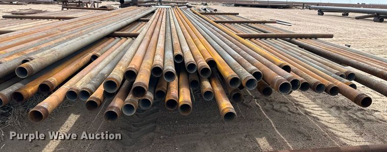 image for item JJ9931 Approximately 100 joints of 2 7/8" diameter pipe