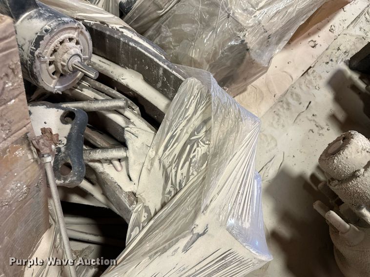 image for item JJ9961 (9) axles