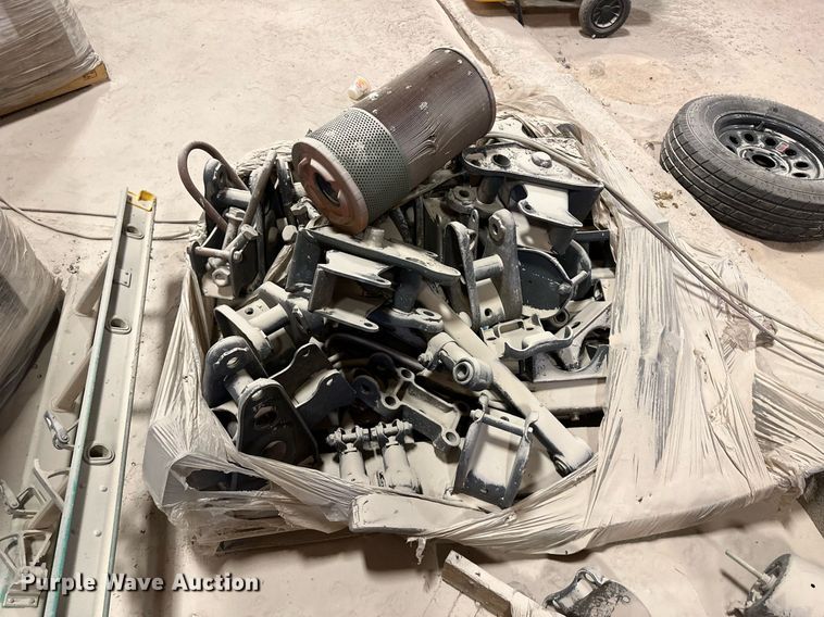 image for item JJ9961 (9) axles