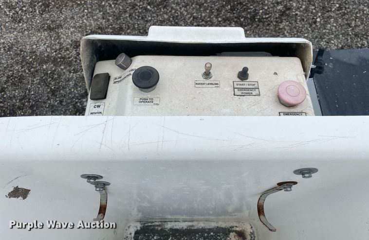 image for item KB9443 2012 Dodge Ram 4500HD  bucket truck