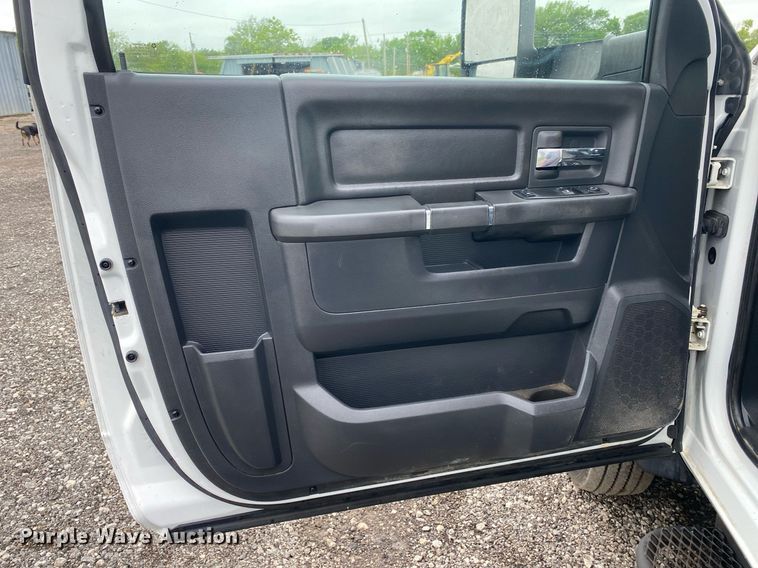 image for item KB9443 2012 Dodge Ram 4500HD  bucket truck