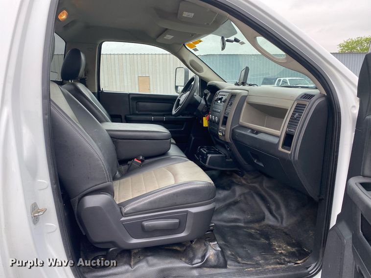 image for item KB9443 2012 Dodge Ram 4500HD  bucket truck