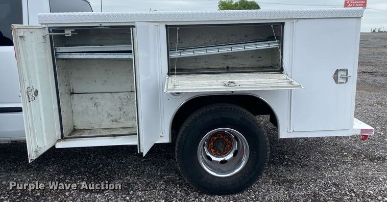 image for item KB9444 2001 Dodge Ram 3500  Quad Cab utility bed pickup truck