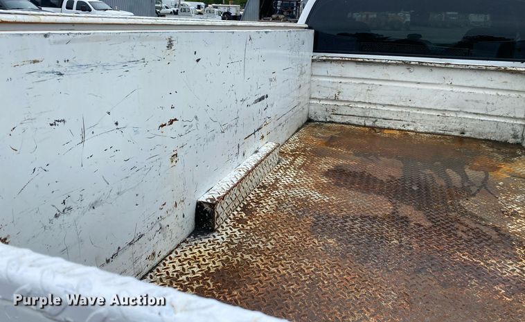 image for item KB9444 2001 Dodge Ram 3500  Quad Cab utility bed pickup truck