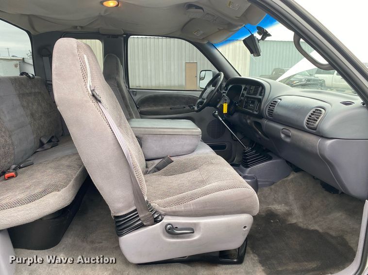 image for item KB9444 2001 Dodge Ram 3500  Quad Cab utility bed pickup truck