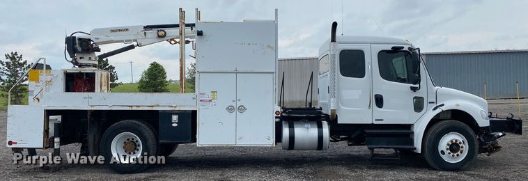 image for item KB9446 2005 Freightliner Business Class M2  utility / service truck