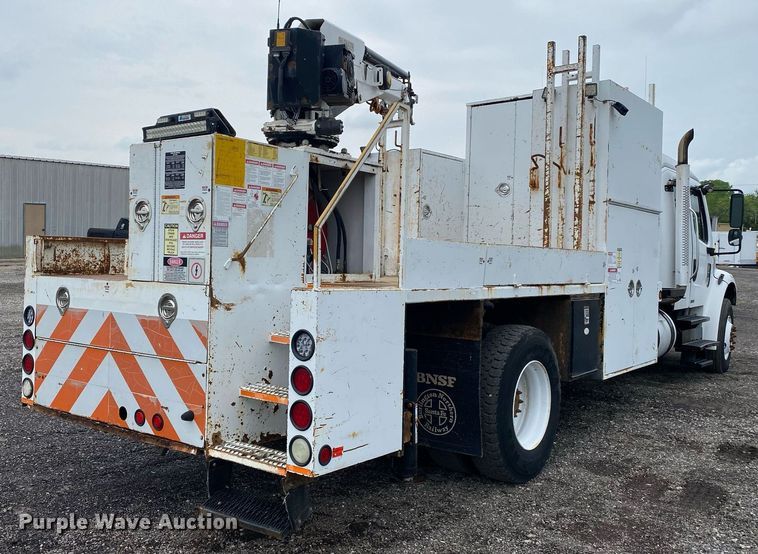 image for item KB9446 2005 Freightliner Business Class M2  utility / service truck