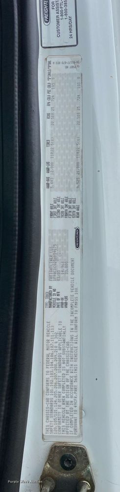 image for item KB9446 2005 Freightliner Business Class M2  utility / service truck