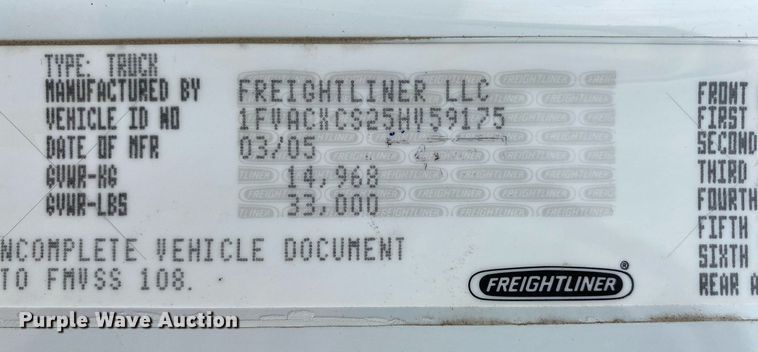 image for item KB9446 2005 Freightliner Business Class M2  utility / service truck