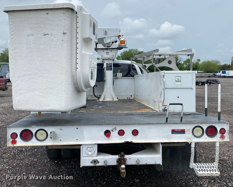 image for item KB9452 2011 Ford F450 Super Duty  bucket truck