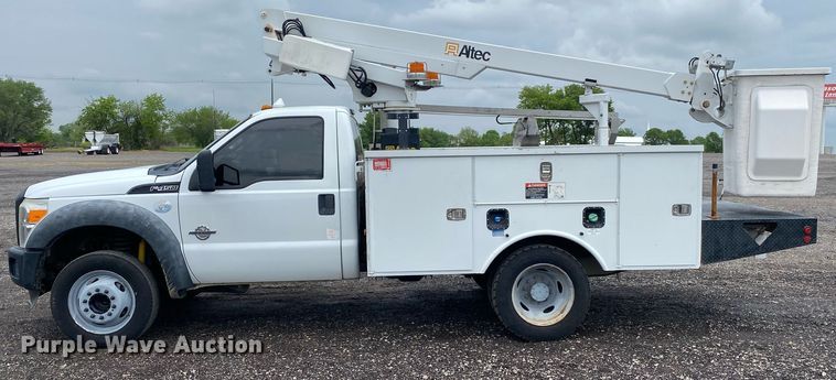 image for item KB9452 2011 Ford F450 Super Duty  bucket truck