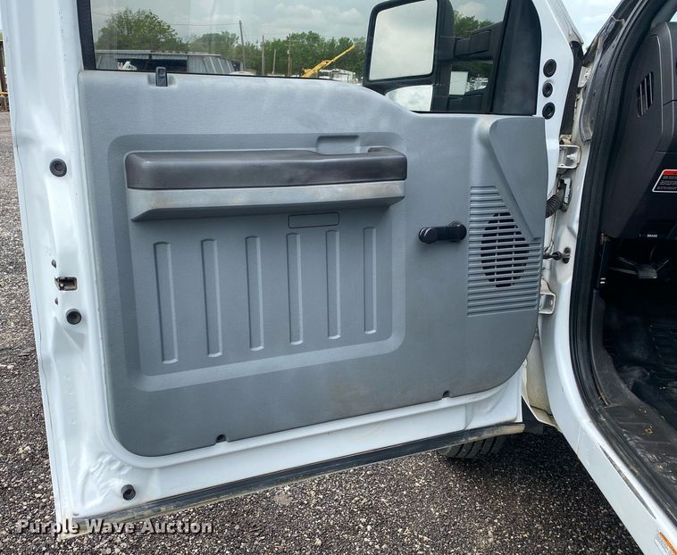 image for item KB9452 2011 Ford F450 Super Duty  bucket truck